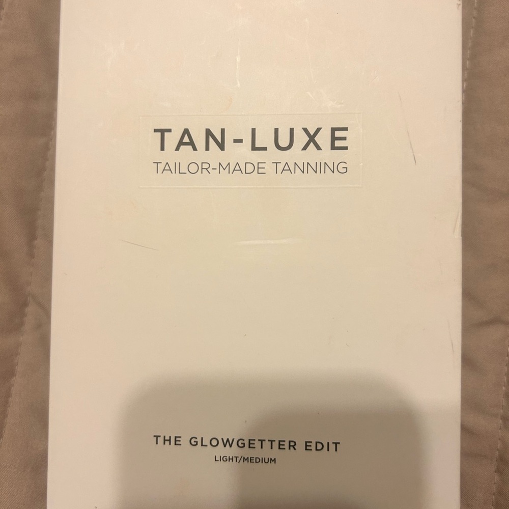 Tan-Luxe The Glowgetter Edit - Light/Medium new in box